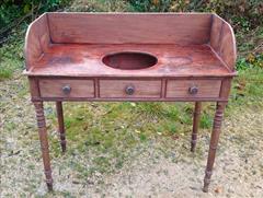 Antique Gillow Washstand 42w 40h 32h surface 20d _1.JPG